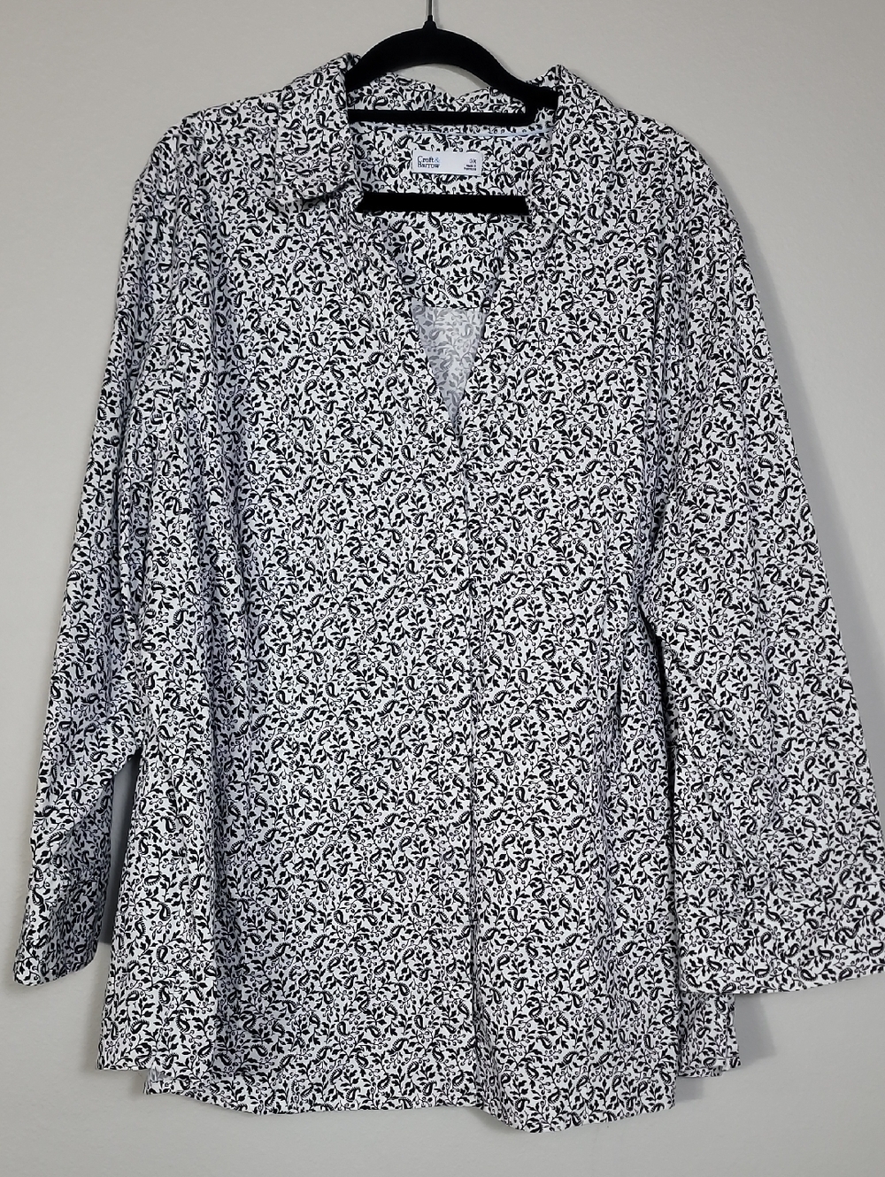 Croft & Barrow Floral Button Up Shirt Size 3X White Black Long Sleeve Plus